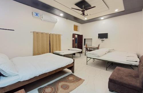 Faizabad Hotel | LD Guest House, Ayodhya