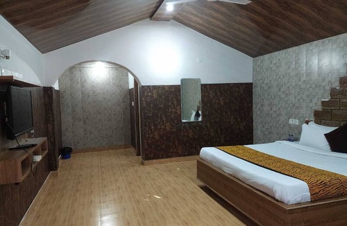 Dhikuli Resort | Lemonwood Riverside Premium Resort