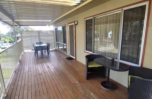 Sanctuary Point House | Little Sanctuary by Book Jervis Bay - Your Perfect Getaway, A Short Stroll to Palm Beach