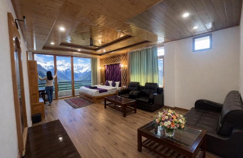 Manali Hotel | LN Grand Premium & Luxury Suites, Manali