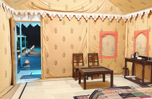 Khuri Hotel | Lohagarh Desert Resort