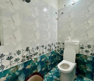 Koregaon Park House | lovely room in kp 102