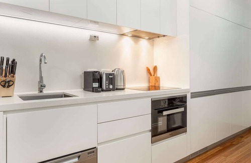 Lewisham Apartment | Lovely Studio with Patio