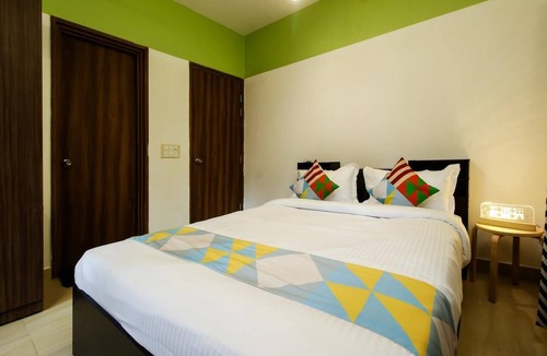 Mandrem House | Low Budget/Luxurious Room Stay, Goa