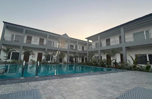 Kevadia Resort | Luxriaa Inn Resort At Statue Of Unity