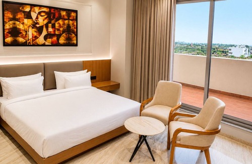 Vanthli Hotel | LUXURIA INN BY CHANDAN