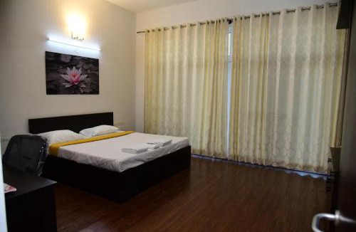 Malur House | Luxurious Private Room