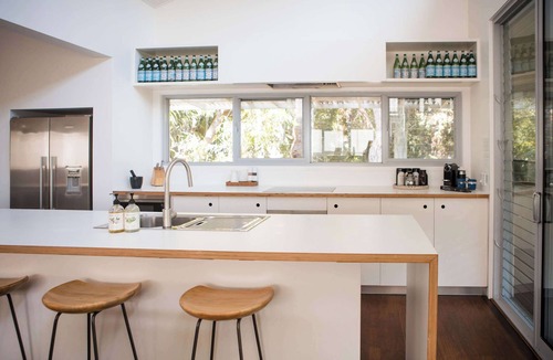 Box Head Villa | Luxuriously Spacious 2 Level Beach Escape