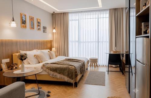 Gurugram Apartment | Luxury 1 BHK - AIPLJoy Square - Golf Course Extension