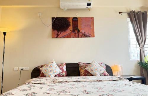Kondapur Apartment | Luxury 3BHK Serviced Apartment near AIG Hospital Gachibowli