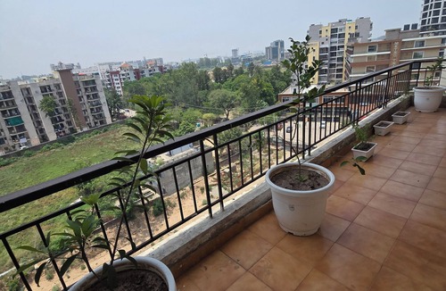 Zirakpur Apartment | Luxury 3BHK Stay | VIP Road Zirakpur | Near Chandigarh Airport