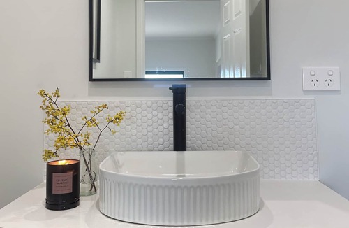 Middle Arm Other | Luxury Farmhouse Getaway - Only 2hrs From Sydney