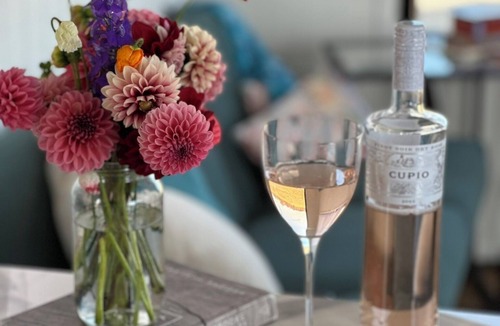 Murrumbateman Cabin | Luxury self-contained cabin, on acreage, in the heart of cool climate wineries
