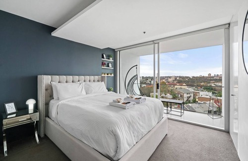 Darlinghurst Apartment | Luxury Sydney Residence | Pool, Gym & City Views