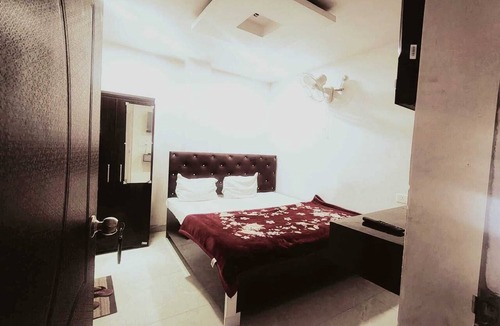 Gorakhpur House | Maa Vindhyavasini Guest House