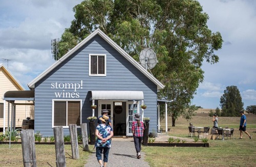 Lovedale Cottage | Madigan Cottages | Kookaburra Cottage