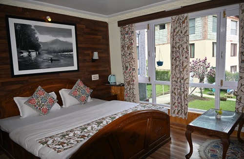 Laripora House | Magic Himalayan Cottage