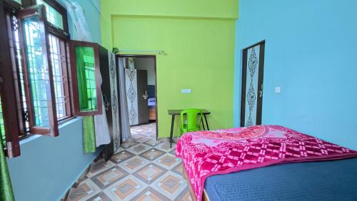 Almora House | Mahi Restaurant & Guest House