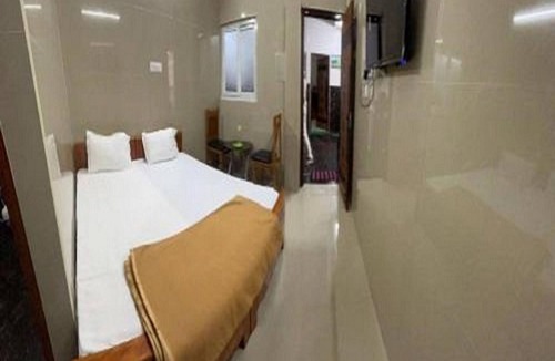 Koyambedu Hotel | Mahilagam