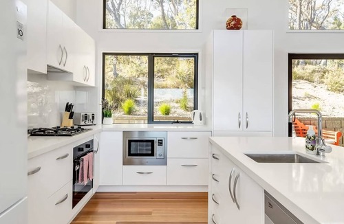 Katoomba House | Majestic Mountain View in Katoomba
