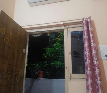 Kamalapur House | Manvitha Homestay Hampi