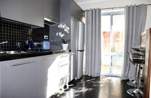Woolloomooloo Hotel | Mariners Court Hotel Sydney
