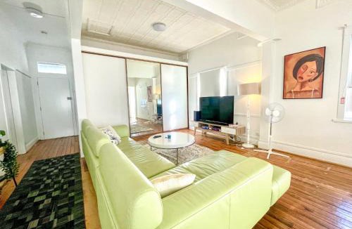 Mascot House | Mascot Private Rooms Near Sydney Airport & CBD