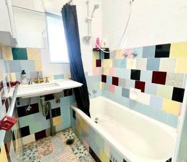 Mascot House | Mascot Private Rooms Near Sydney Airport & CBD