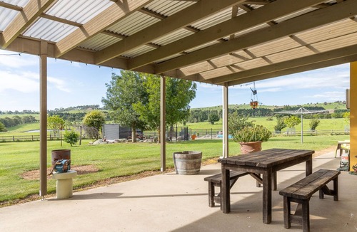 Braidwood House | Maxville Park Angus Farm - Perfect family retreat, 2km's from Braidwood's GPO