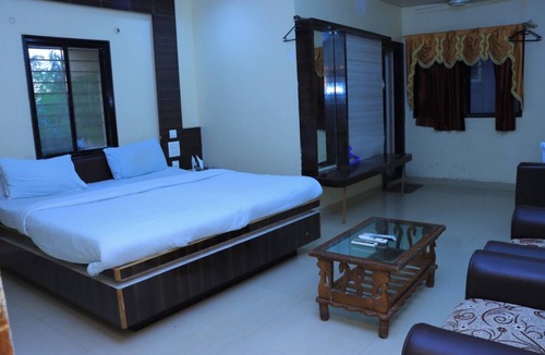 Latur Hotel | Mayura Lodge Residency