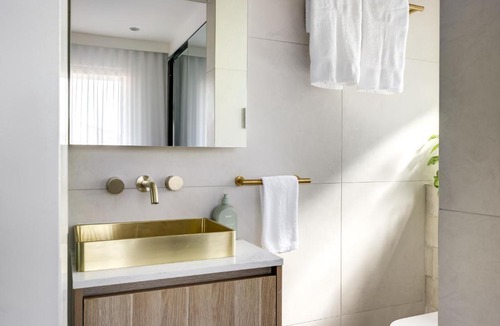 Bondi Hotel | Medusa Bondi