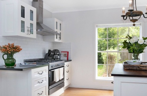 Bowral House | Merrigang Cottage – large comfortable cottage with a timeless feel and quality interior design