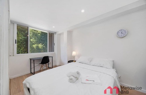 Rushcutters Bay Apartment | MetaWise BnB Modern Studio by Rushcutters Bay 1