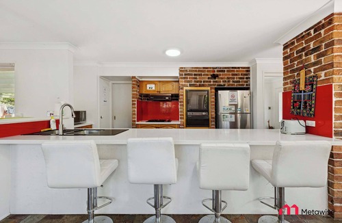 Castle Hill House | MetaWise Cozy Family Room2 in Shared Home Free Parking