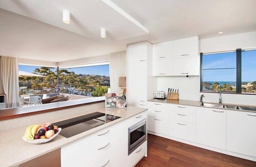 Mosman House | MetaWise Luxe 6Bed Ocean View Home in Mosman