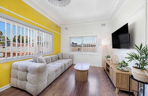 Earlwood Apartment | Metawisebnb Cozy 2bed Earlwood Near City Airport