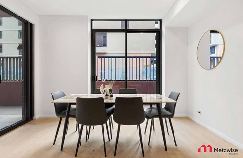 Rouse Hill Apartment | MetaWiseBnB Modern 1BR Near Shops & Metro