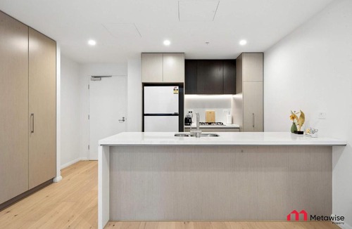 Rouse Hill Apartment | MetaWiseBnB Modern 2BR Near Shops & Metro