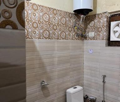 Faridabad Bed & Breakfast | Metro 21
