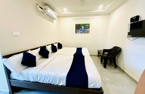 Srikalahasti Hotel | Mgr residency