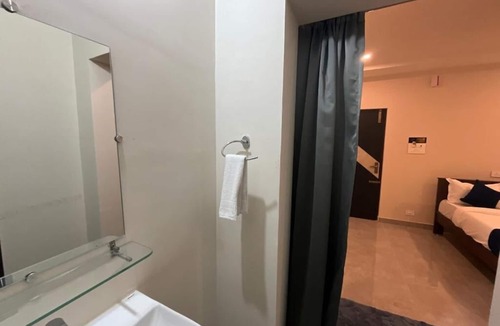 Srikalahasti Hotel | Mgr residency