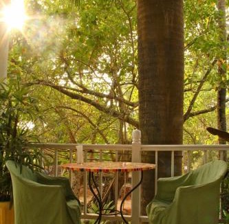 Mazal Waddo Bed & Breakfast | Michèle's Garden