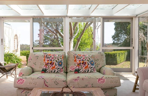 East Bowral House | Milton Park Villa 5 -quirky, stylish with gorgeous garden setting