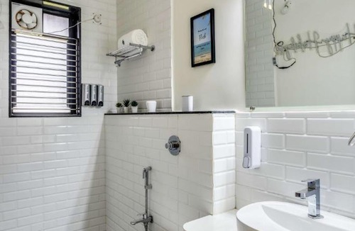 Candolim Apartment | Mini Paradise Apartment by tisyastays