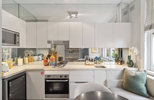 Elizabeth Bay Apartment | Mirra on Greenknowe Boutique Escape by the Harbour