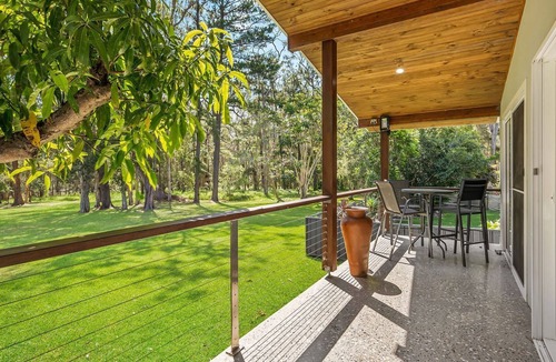 West Haven House | Mirror Bay Apartment