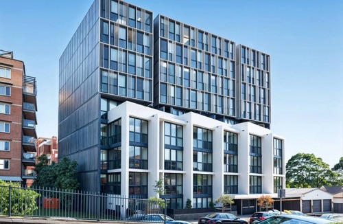 Rockdale Apartment | Modern 2BR2 Apartment Near Train City & Airport