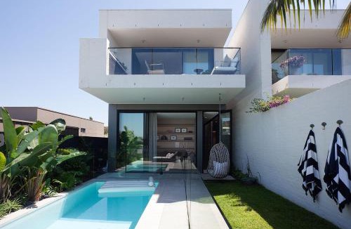 Malabar House | Modern Beachside Haven, Malabar
