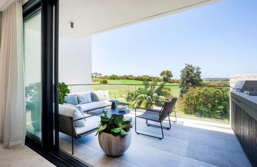 Malabar House | Modern Beachside Haven, Malabar