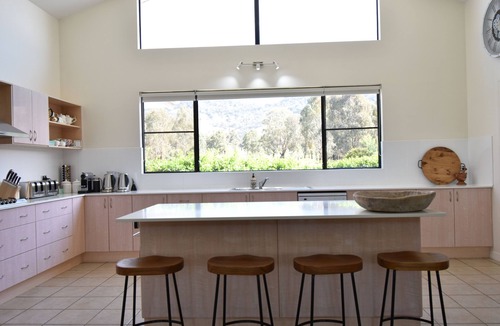 Apple Tree Flat House | Modern Country Homestead with breathtaking rural views